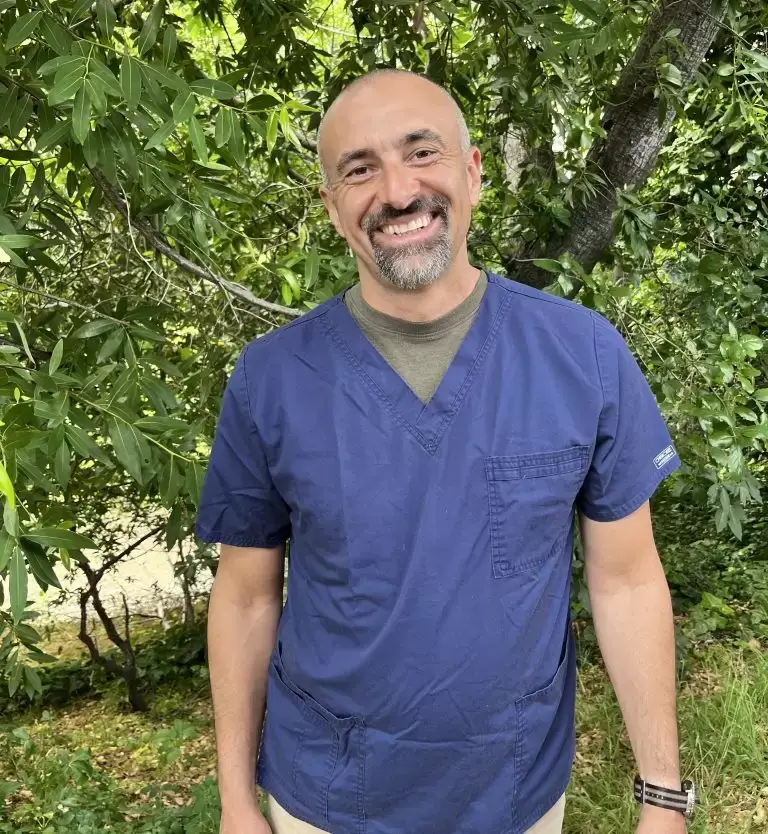 Dr. Robert Sahaghian, Veterinarian 